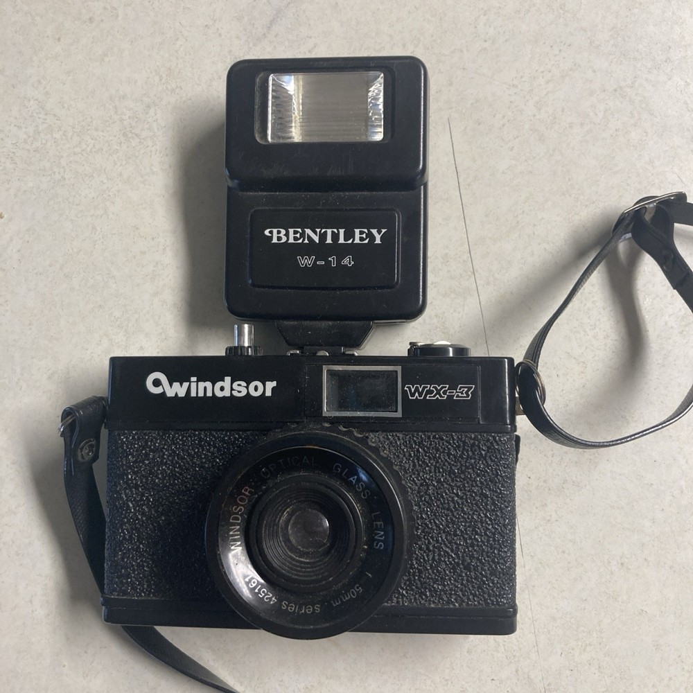 Vintage Windsor Bentley W-14 Camera UNTESTED