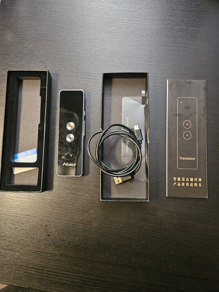 Aibecy Handheld Electronic Translator Battery Powered Device