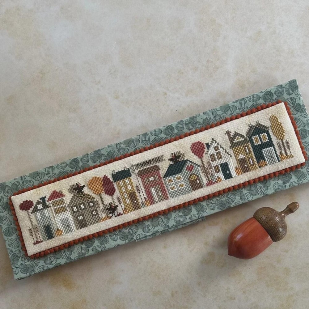 Heart in Hand Counted Cross Stitch Pattern ~ Thankful Tiny Town ~