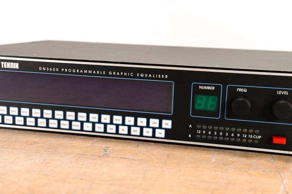 Klark Teknik DN3600 Programmable Graphic Equalizer CG01XTQ