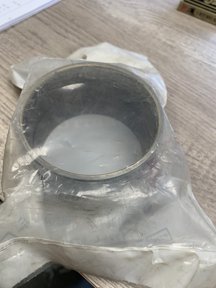 1225l974 Bushing Meritor Upper Lower Pivot