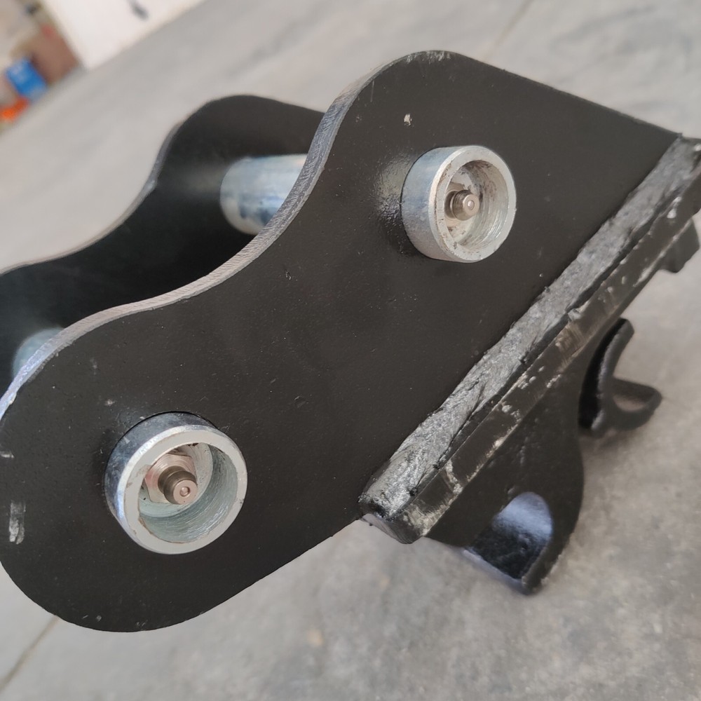 Quick Hitch: Attachment for Mini Excavators Excavator Quick Coupler