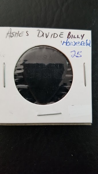 ASHES DIVIDE / BILLY HOWERDEL - ORIGINAL STAGE USED TOUR CONCERT GUITAR PICK