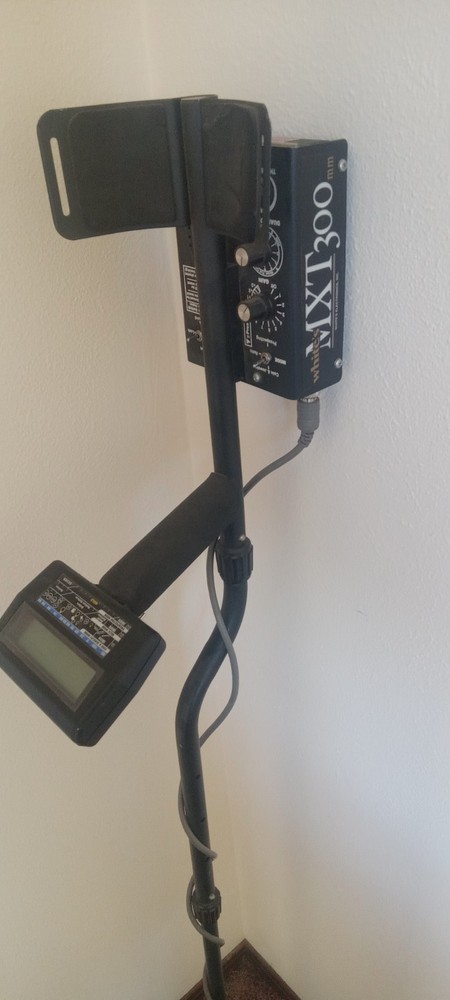 Whites Electronics MXT E-series metal detector