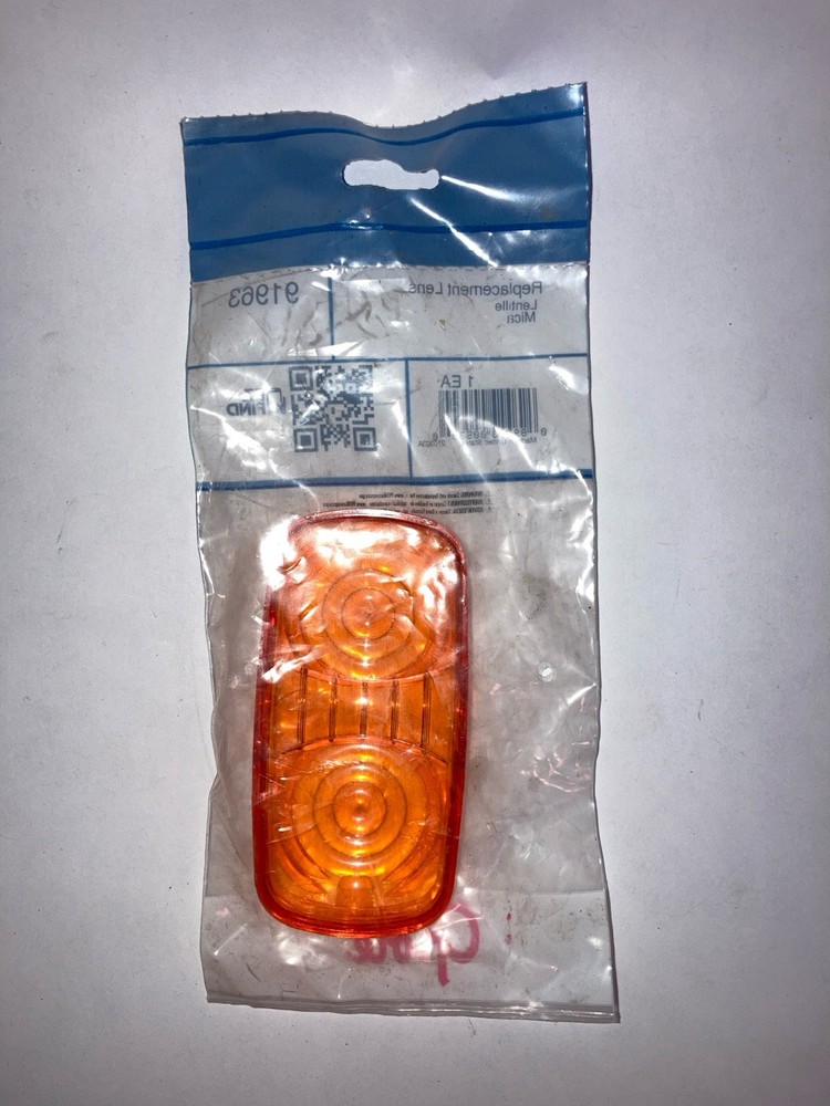 Grote 91963 Amber 2-Bulb Square Replacement Lens