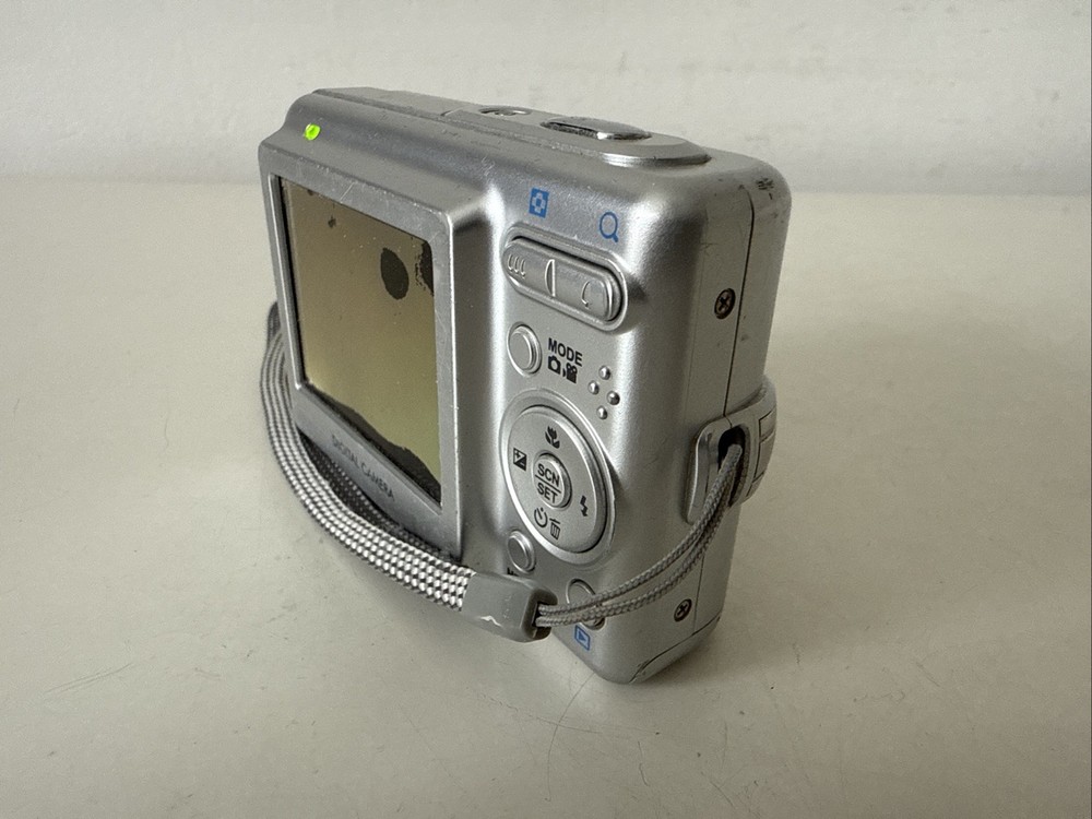Vivitar Digital Camera Vivicam 5355 5.0MP Silver