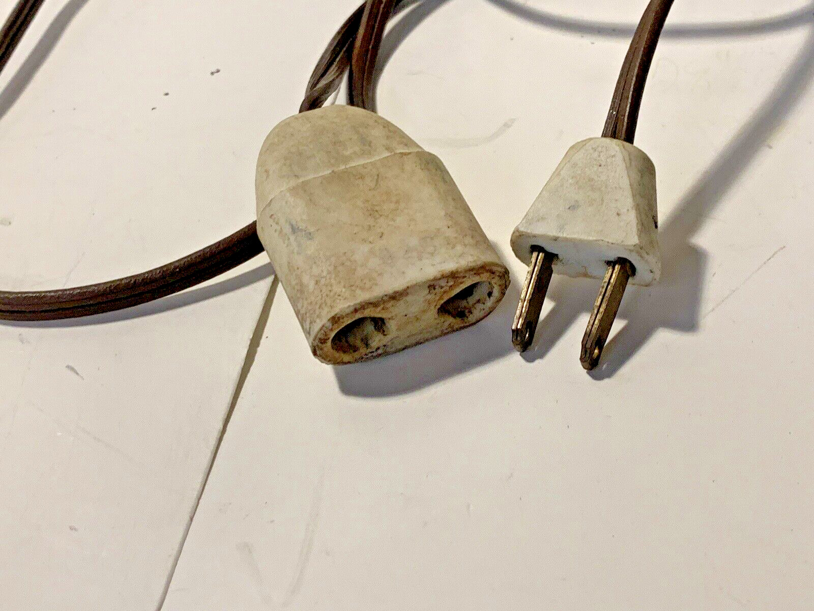 VTG Renwal Electric Vaporizer No. 25 with original Box circa 1927-1938 UNTESTED