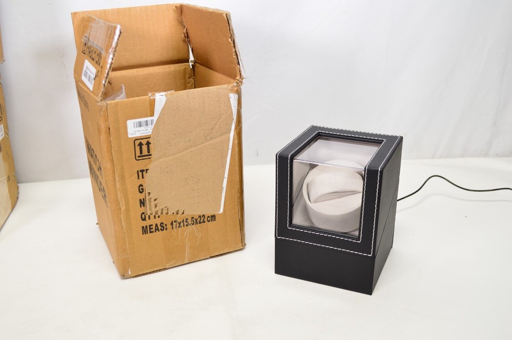 JQueen Single Black Leather Automatic Watch Winder