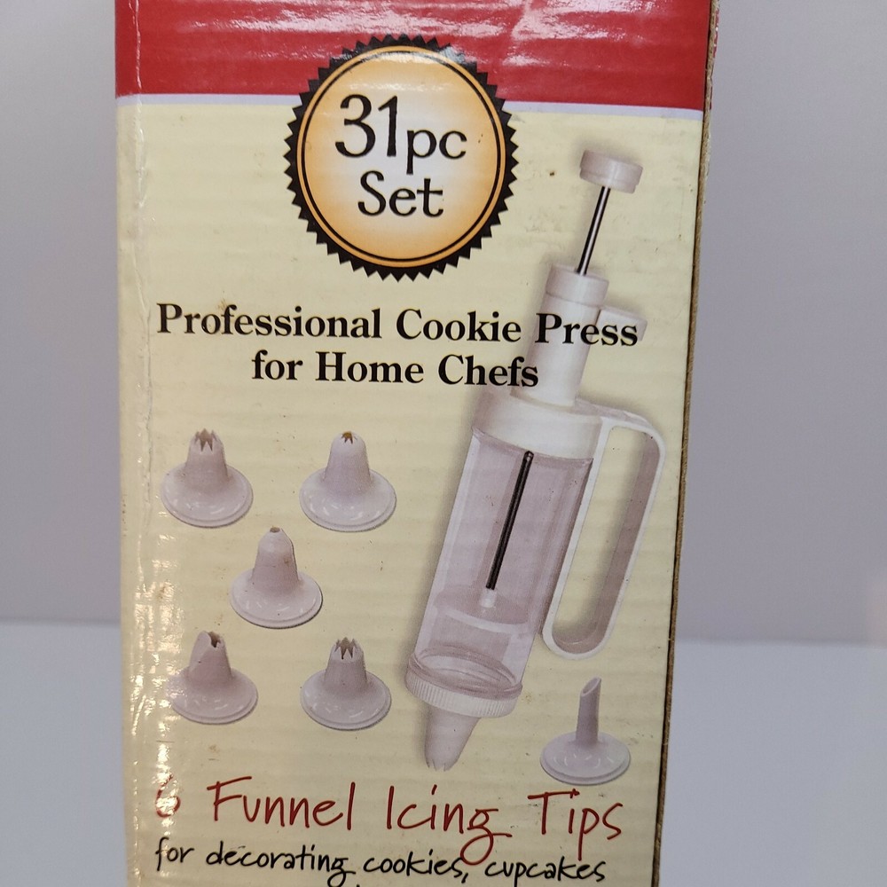Nantucket Distributing 31 Pc Cookie Press Set 6 Funnel tips & 24 Disc Open Box