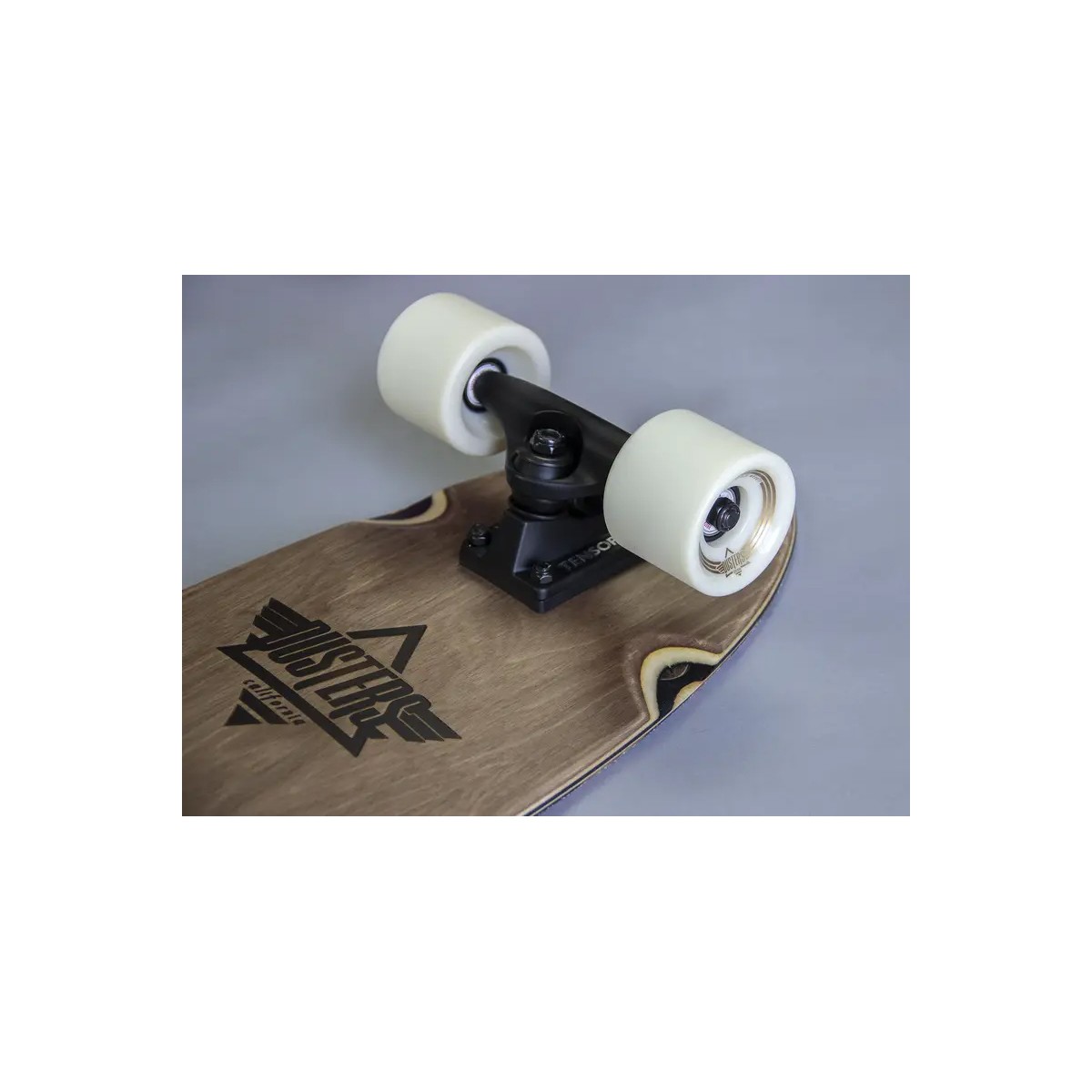 Dusters California Skateboard Cruiser Flashback 7.9" x 31" Custom V-Ply Constru