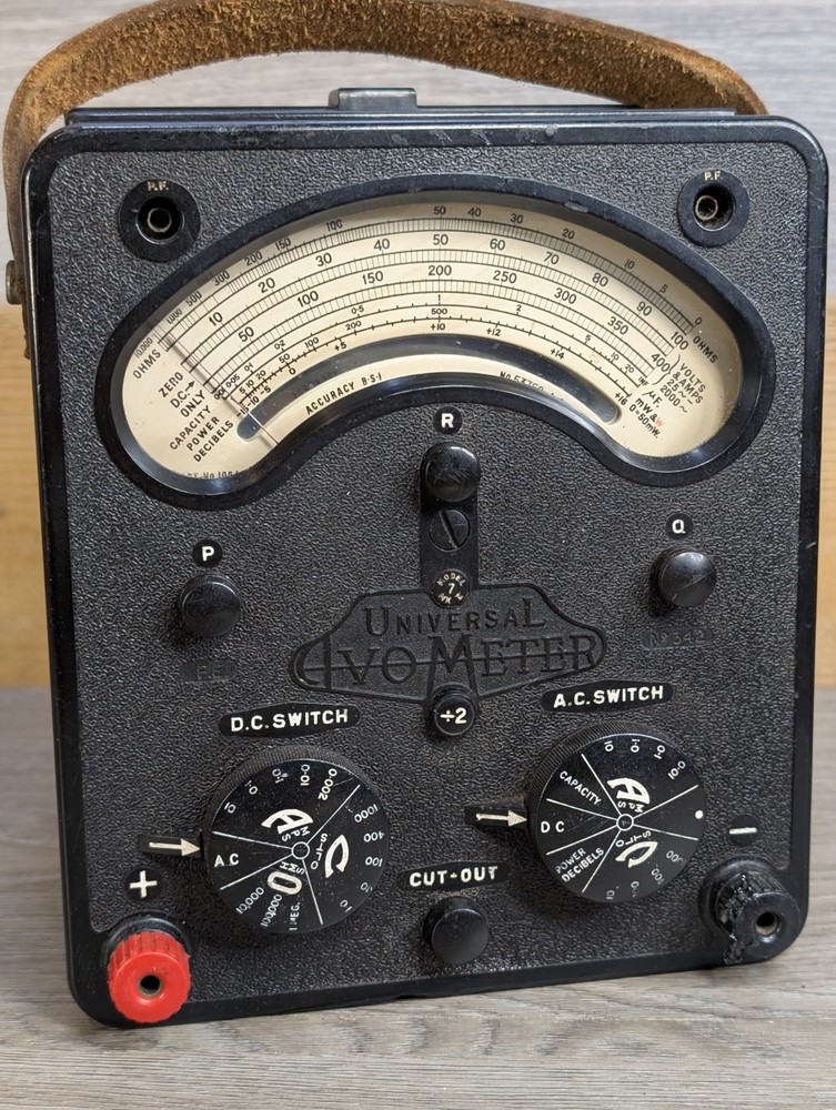 1955 Universal AVOMETER Model 7 Mark 2 AC / DC Multimeter - Unit Only - Untested
