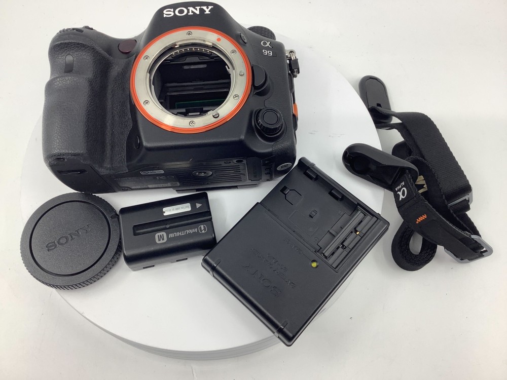 Sony Alpha a99 - Very Good Condition