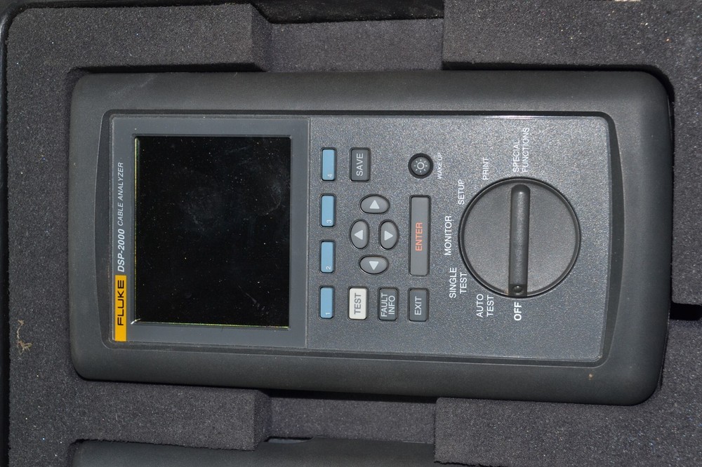 Fluke DSP-2000 Cable Analyzer