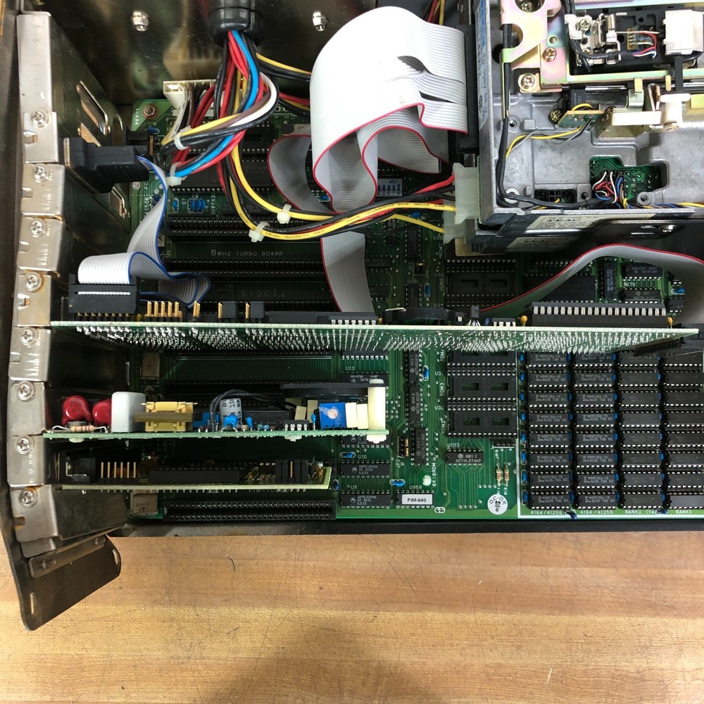 GEMS XT/PC IBM Clone Computer w/Drives & Cards (Powers On) for Restore