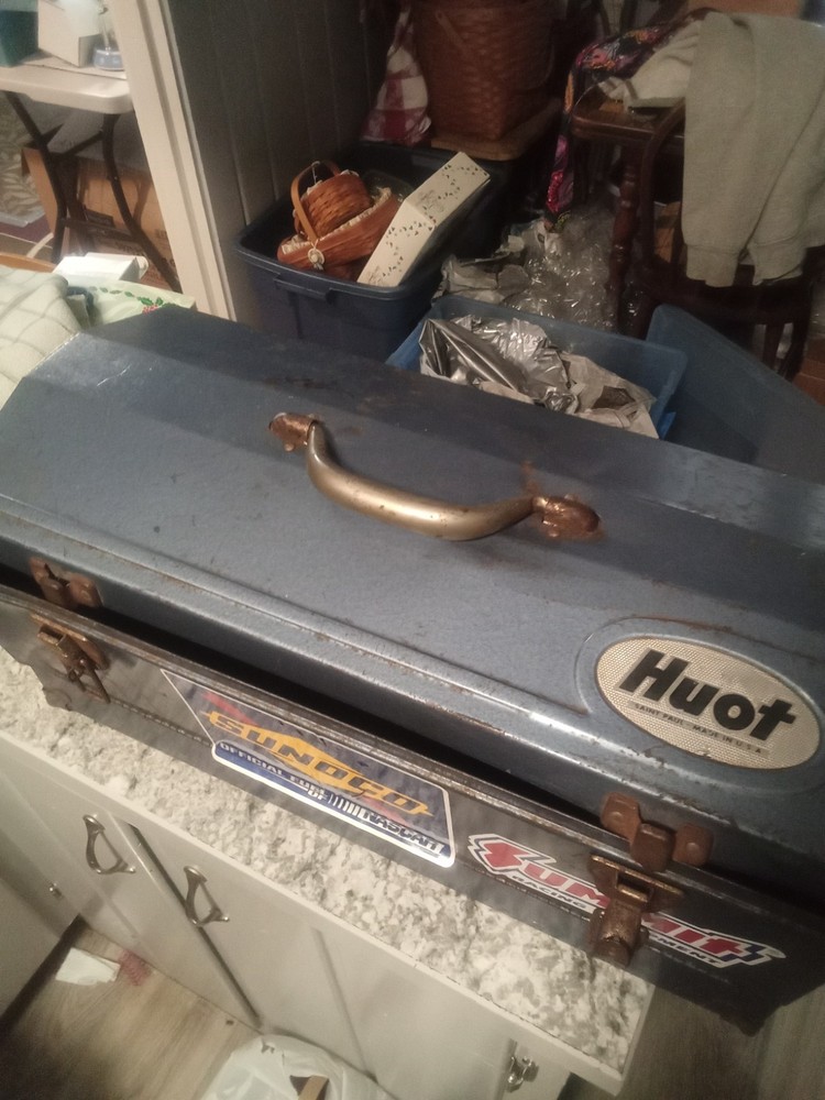 HUOT Tool Box with Tray - Blue 20"