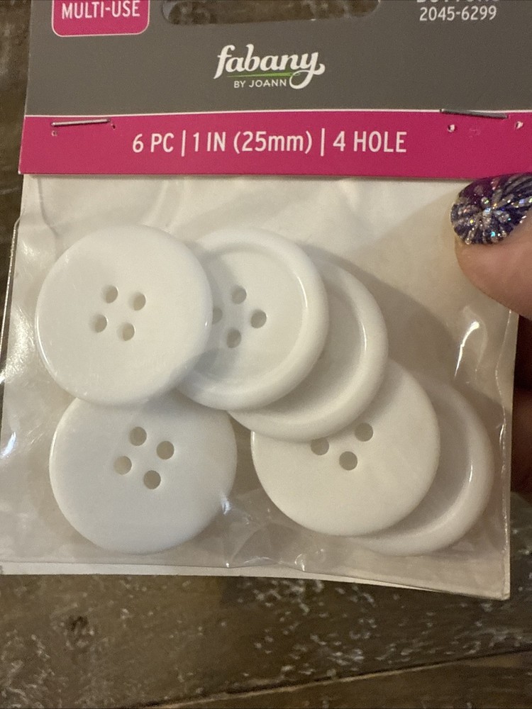 Fabany By Joann Buttons 6 Pieces 1”