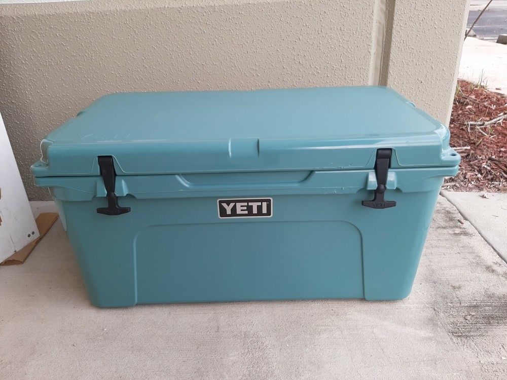 Yeti Tundra 65 Cooler