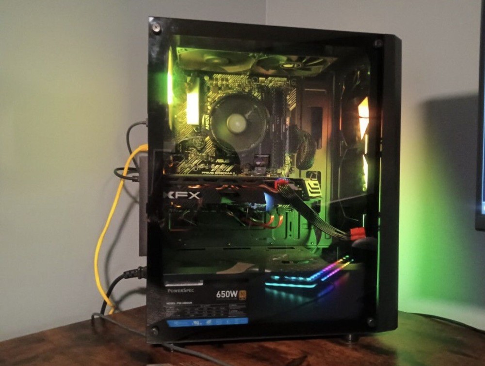 gaming pc desktop