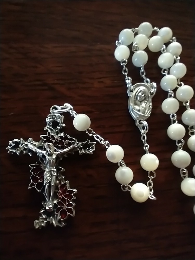 Catholic Genuine Mother of Pearl Rosary Floral Red Enamel Crucifix 18" Italy