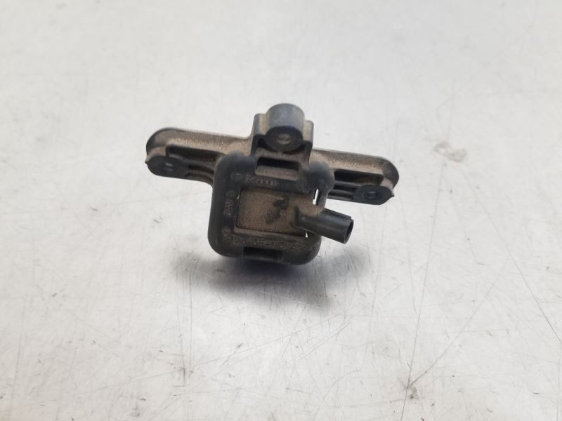 18 2018 CHRYSLER PACIFICA REAR VIEW CAMERA PROJECTOR
