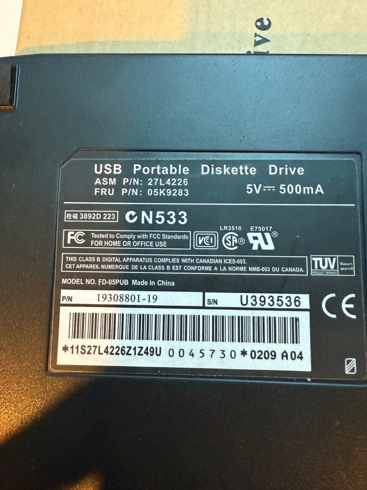 External Floppy Disk Drive 1.44MB USB Connect Model FD-05PUB
