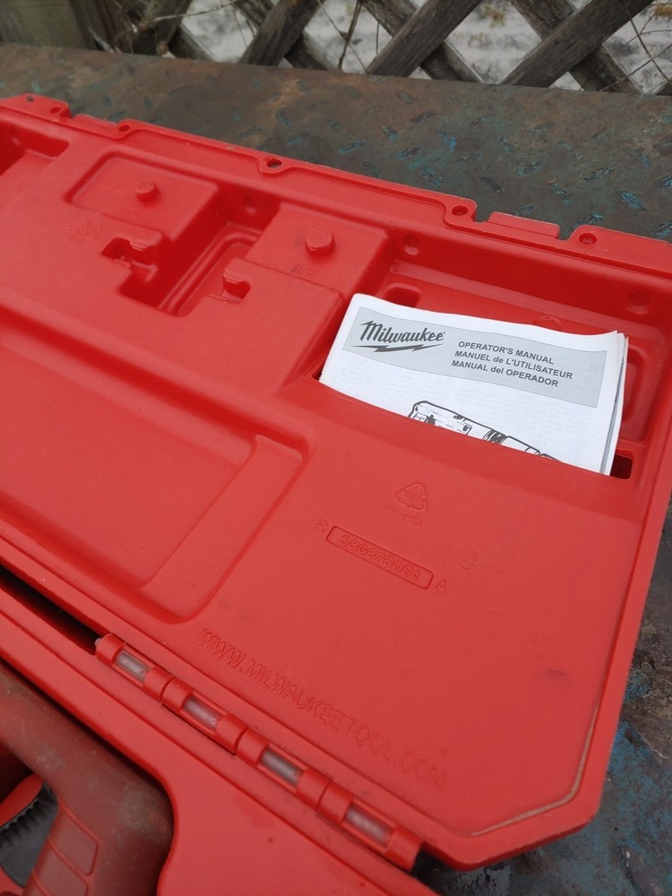 MILWAUKEE 3107, 1/2" Right-Angle Drill Kit. Serviced.