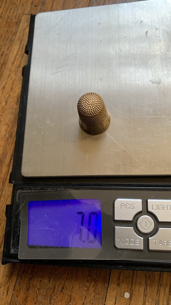 Antique Victorian 14kt Solid Yelow Gold Thimble