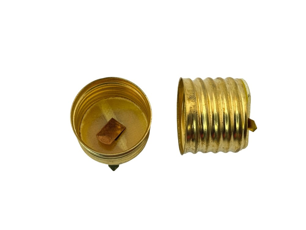 Rebaydo 2pcs E26 Screw Socket with Solderable Tabs