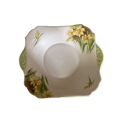 Shelley China Daffodil Handled Cake Plate