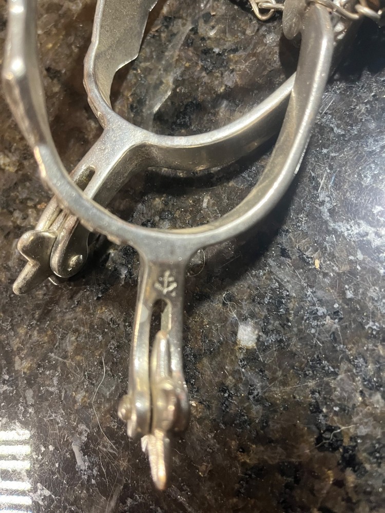 ANCHOR SPURS GOOD CONDITION PLEASE READ