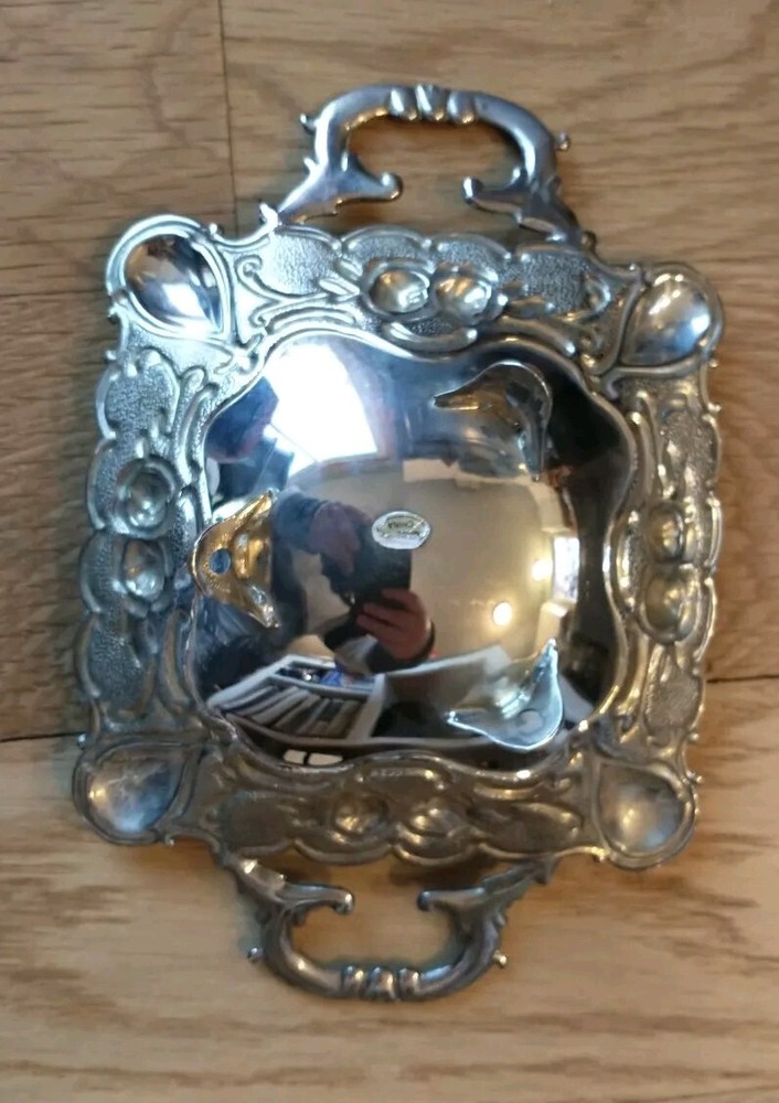 Godinger Silver Art Co. Ltd 3 Footed Embossed Rose Nut/Candy Dish Silver Plated