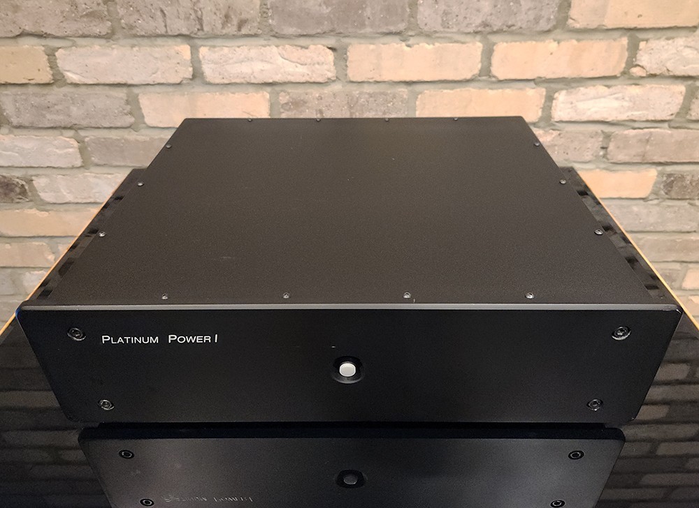 Platinum Power PP-1 - Balanced Power Line Conditioner / Processor / Surge Prot.