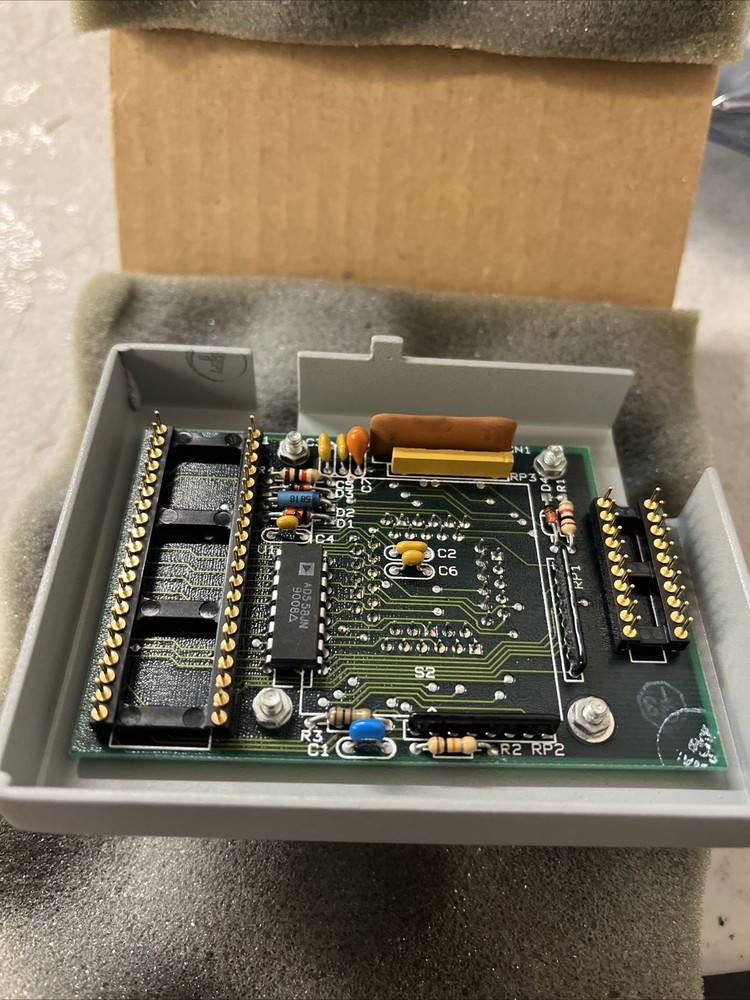 Altera PLEJ5064A Programming Adapter