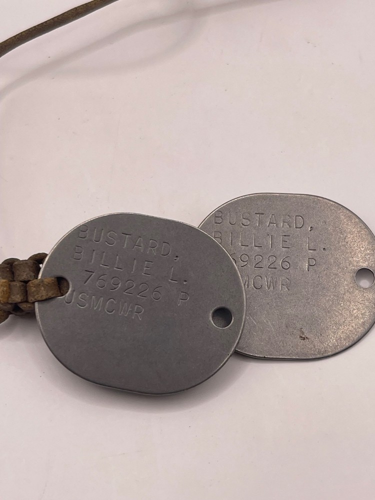 WW II (dog tag) USMCWR