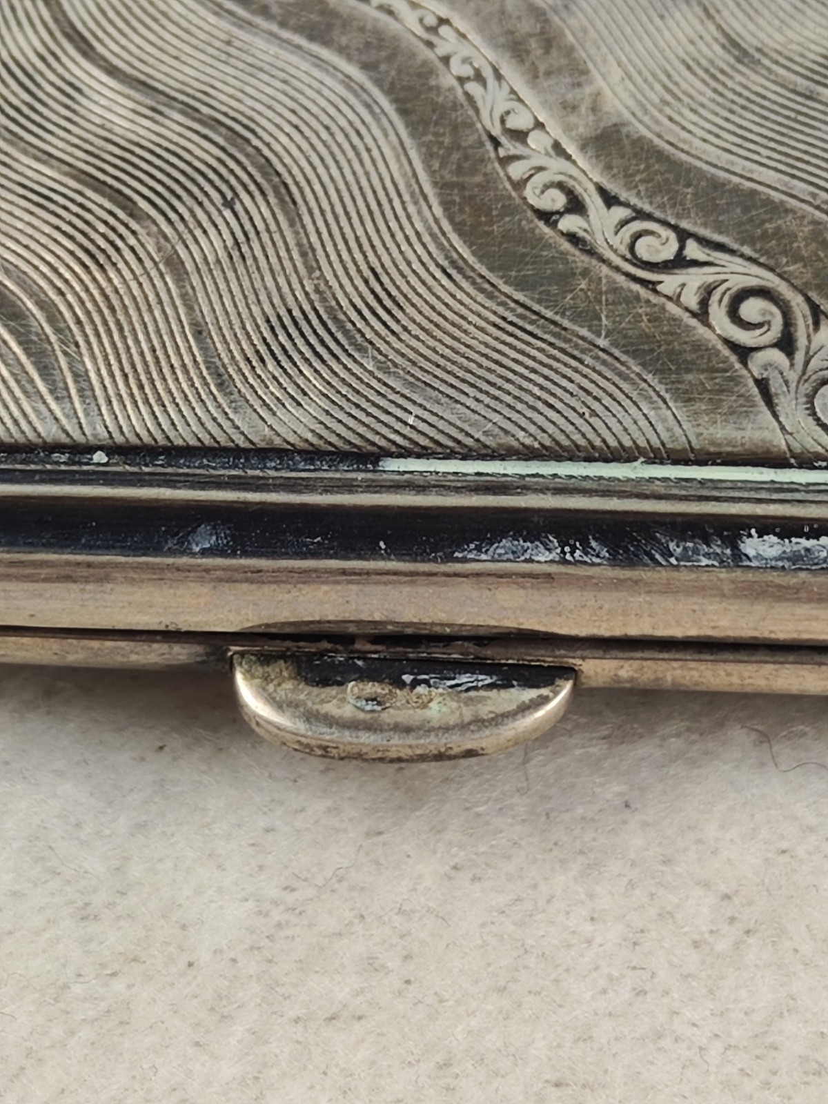 A Swedish silver cigarette case of 830 fineness, Scandinavia,1933. Rare!