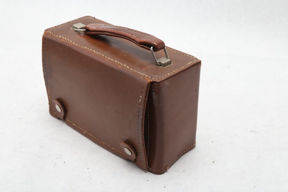 Zenith Deluxe Royal 755G with Brown Leather Case - MISSING KNOBS - GB1