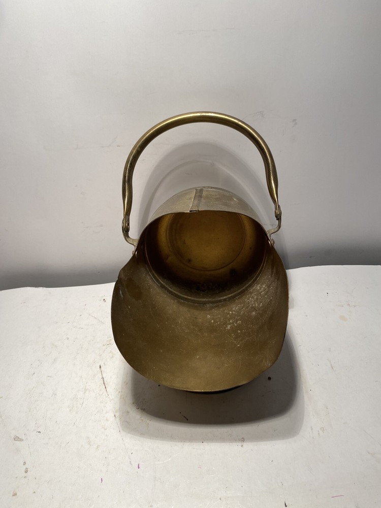 VTG Solid Brass Ash Scuttle Bucket For Fireplaces Excellent Condition 8” L B2
