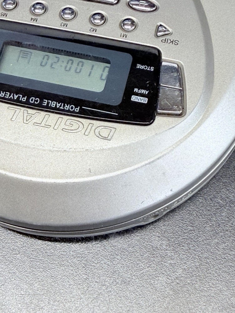 Tozai CD Player & Radio ATC-84 Programable Compact Disc Player