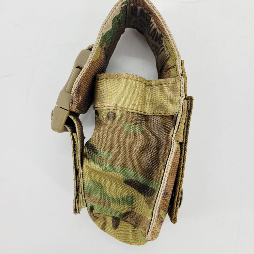 BlackHawk STRIKE Flashbang Pouch MultiCam Flash Bang MOLLE