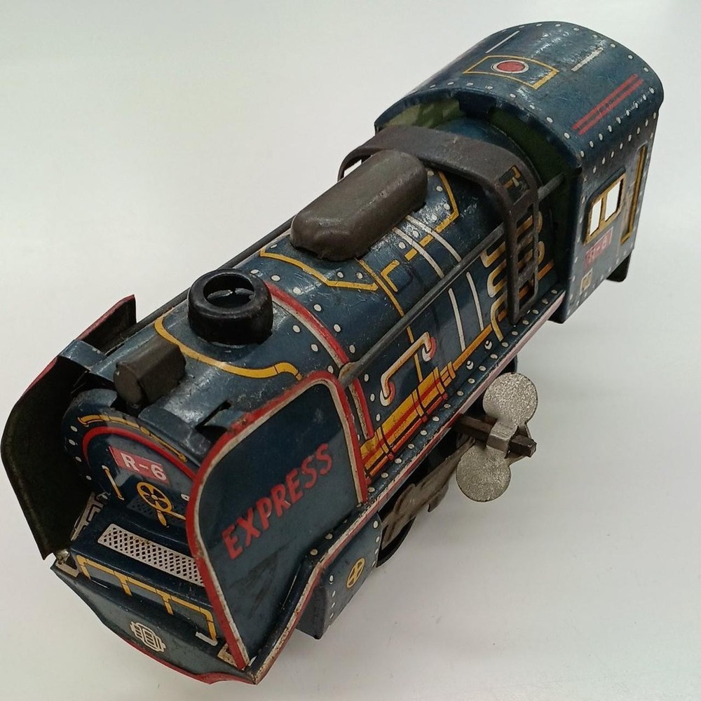 Modern Toys EXPRESS R-8