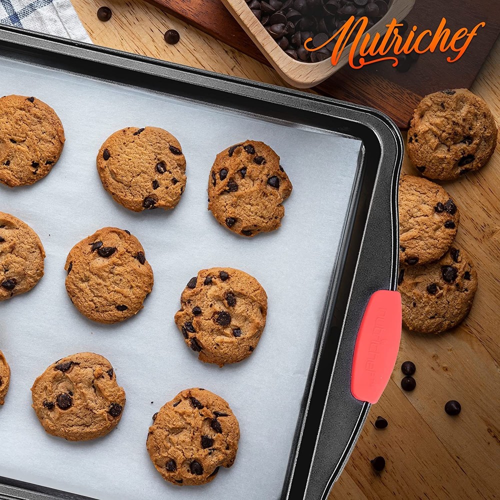 Nutrichef BKNCSBS3SMEDCS Medium Cookie Sheet
