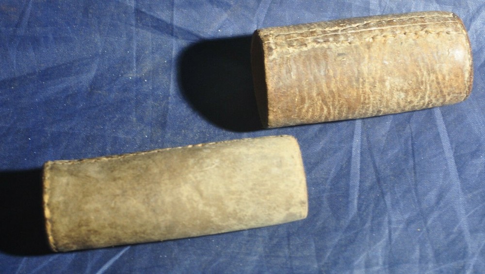 VINTAGE Leather Case for a Bottle?