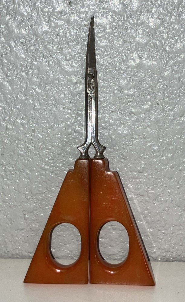 Art Deco Bakelite Embroidery / Cuticle Scissors