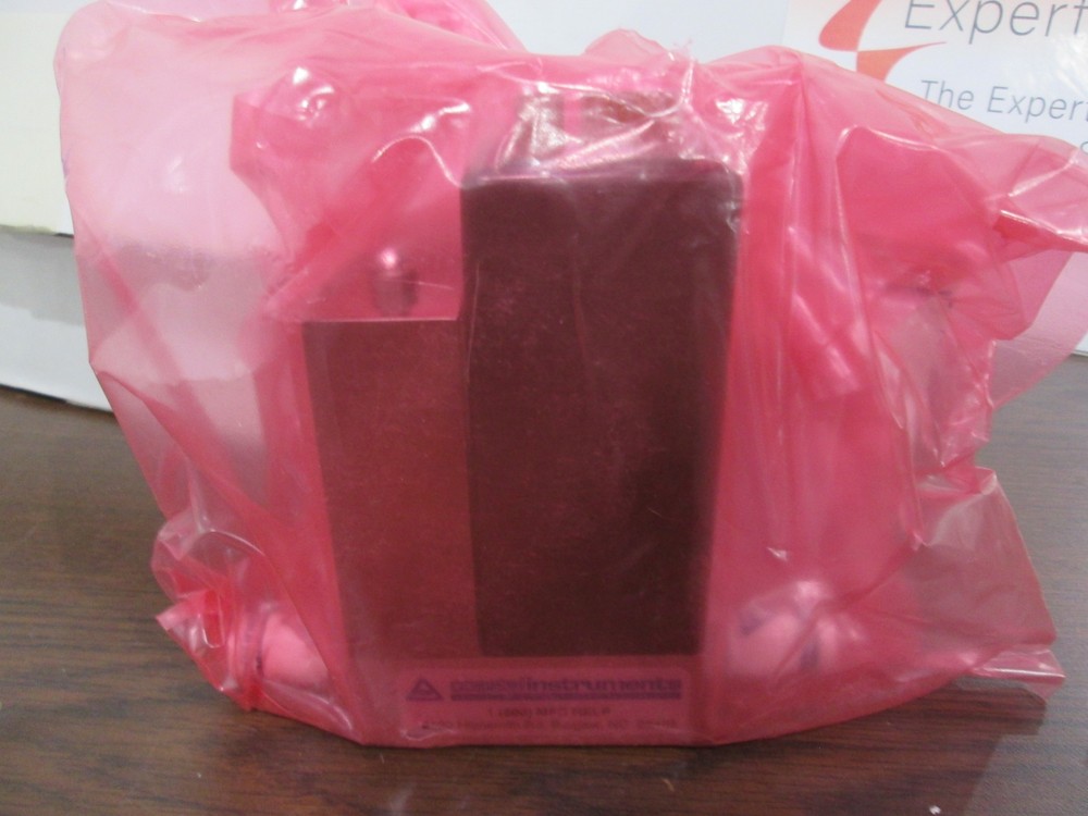 UNIT, UFC-1100A, O2, 10 SLM, Mass Flow Controller, New