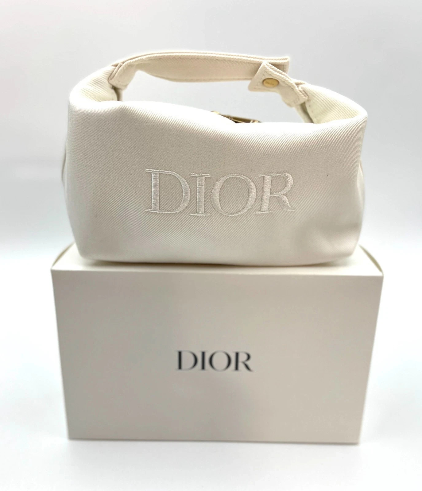 NEW Christian Dior Cosmetic Makeup Bag Pouch With Top Handle New in Box!~ White