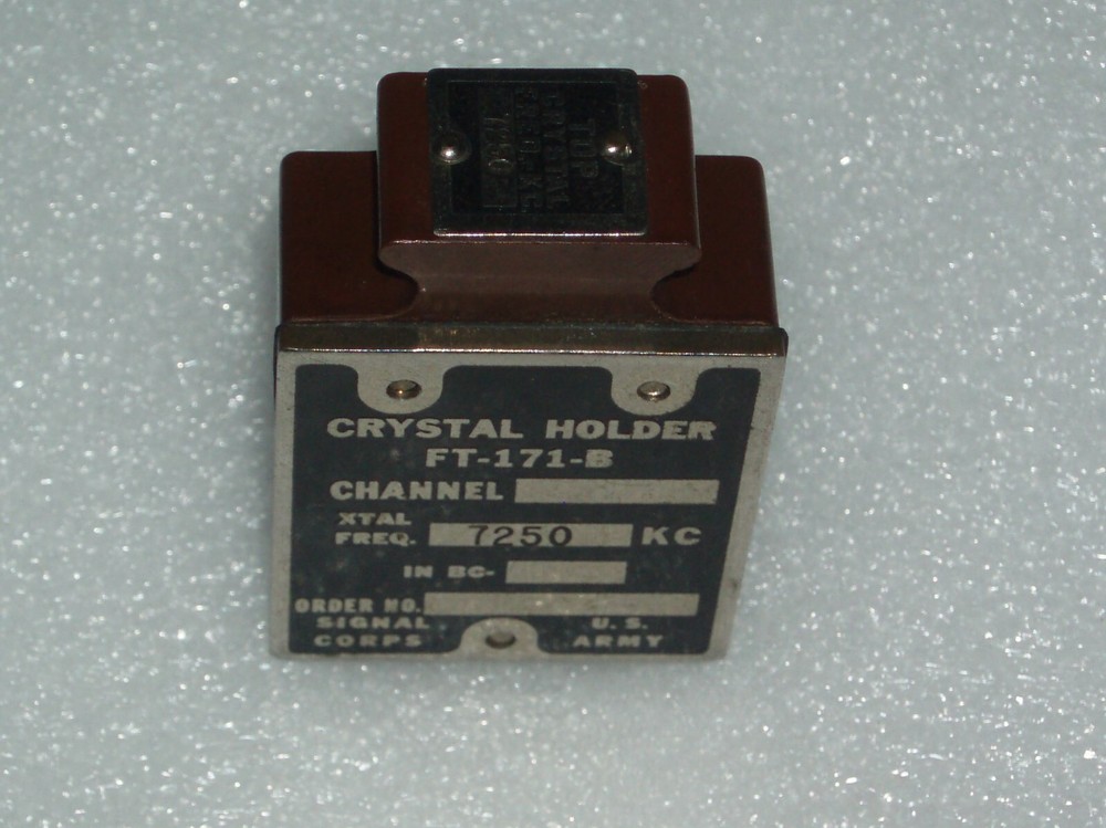 PARASET replica transceiver ORIGINAL 7.250 MHz crystal holder FT-171-B