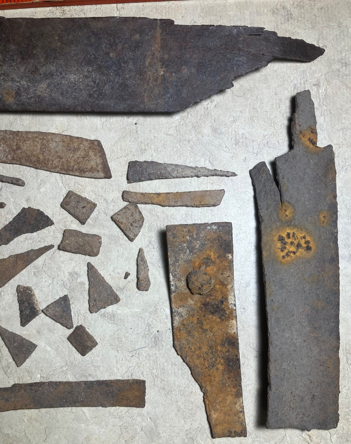 Early Apache steel point making leftovers-New Mexico detecting finds