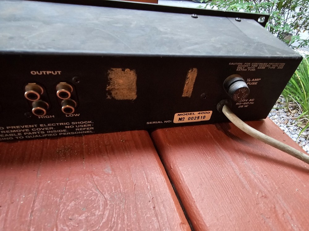 SAE-4000 Stereo Active Crossover
