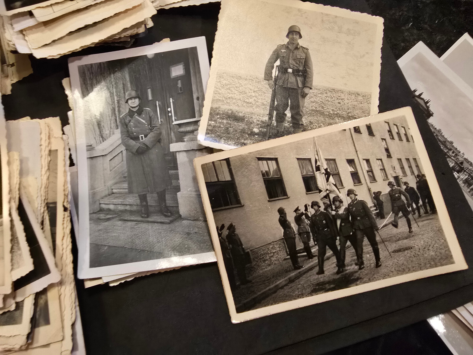 WW2 WWII original German soldiers wartime military photo photograph