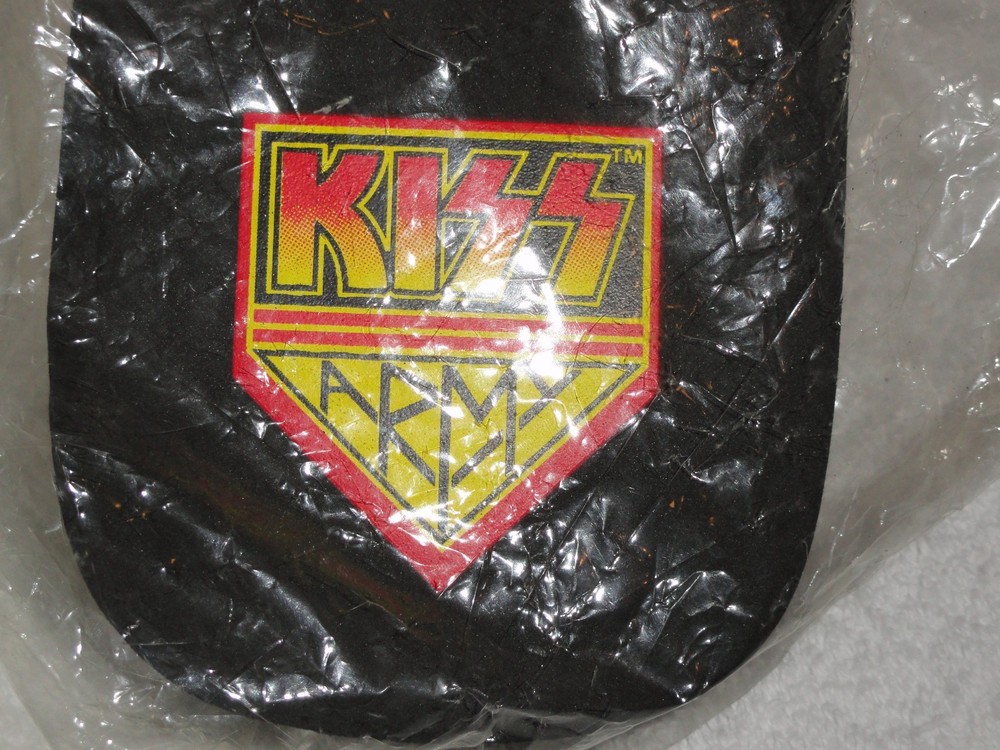 KISS ARMY FLIP FLOPS SEALED